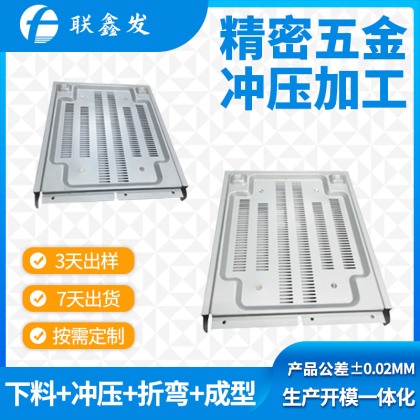 機箱大件衝壓件（jiàn）